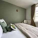 Baya House - Histoire Et Confort דירה