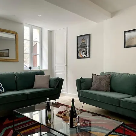 Baya House - Histoire Et Confort Apartmán *