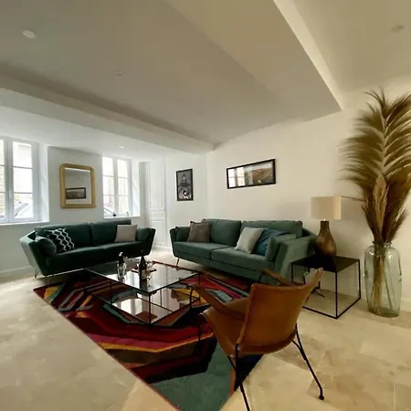 Baya House - Histoire Et Confort * 바이외