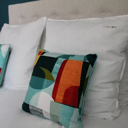 Baya House - Histoire Et Confort * 바이외