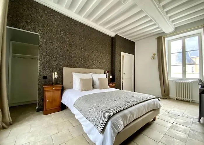 Baya House - Histoire Et Confort * バイユー