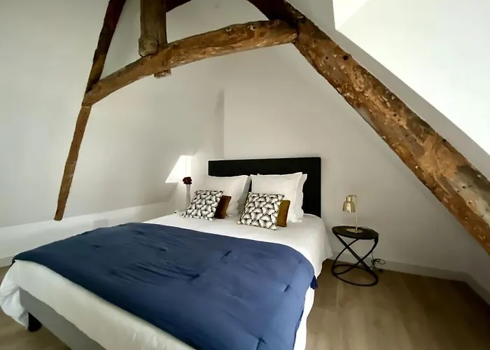 Baya House - Histoire Et Confort バイユー