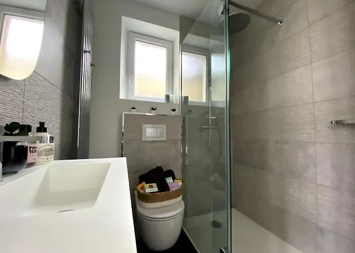 Baya House - Histoire Et Confort * バイユー