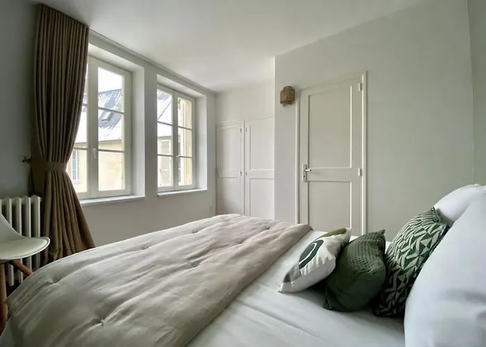 Baya House - Histoire Et Confort アパート バイユー